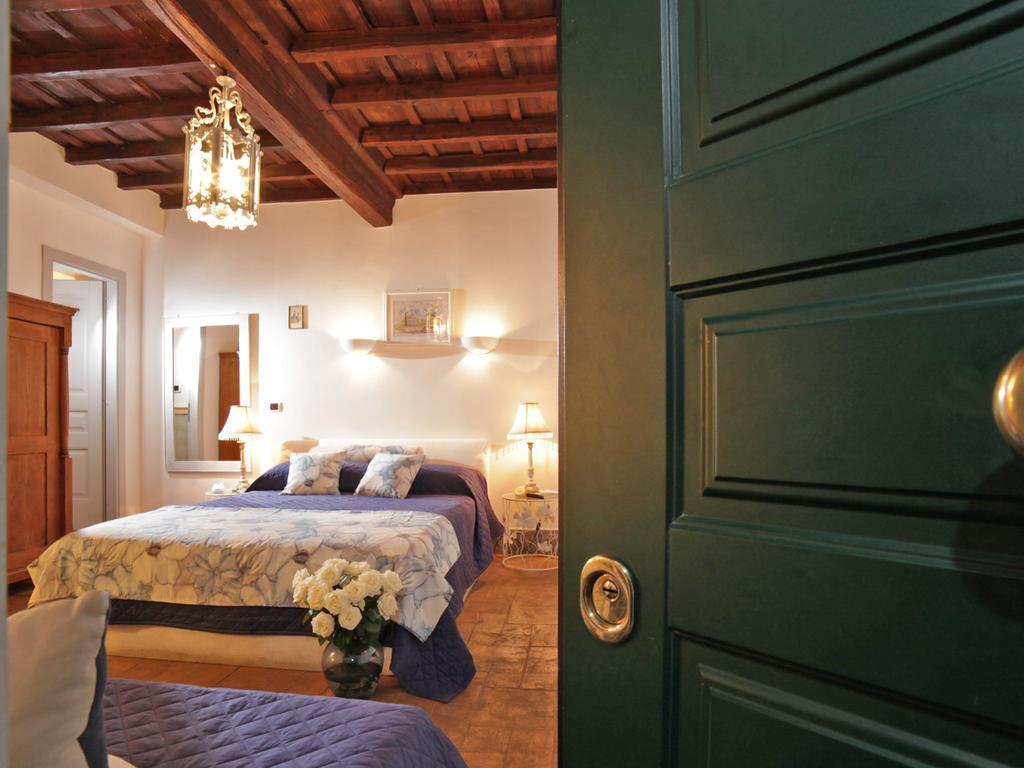 Nostromondo Apartments In Rome City Centre Room photo