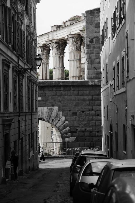 Nostromondo Apartments In Rome City Centre Room photo